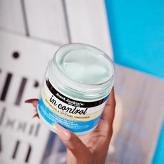 AUNT JACKIE'S IN CONTROL ANTI-PROOF MOISTURIZING & SOFTENING CONDITIONER 15OZ