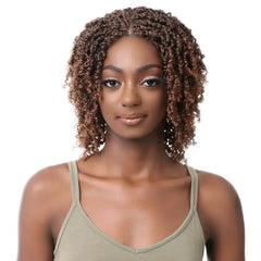 Nutique HD Hand Tied Lace Front Wig Illuze Lace - Yanky Twist 14"