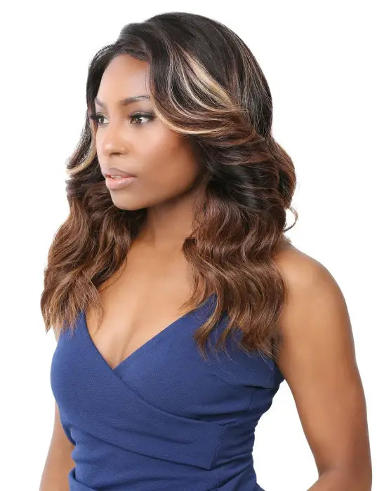 NUTIQUE ILLUZE GLUELESS 13x4 FLIP UP HD LACE FRONT WIG TANNIS