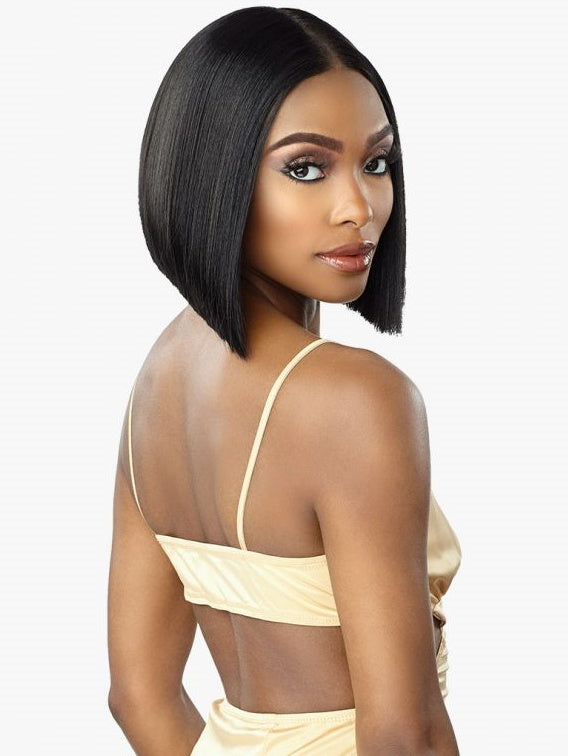 SENSATIONNEL HD LACE FRONT WIG BUTTA UNIT 22