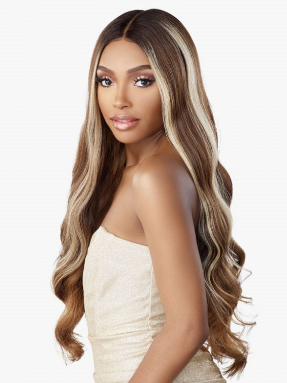 SENSATIONNEL HD LACE FRONT WIG BUTTA UNIT 31