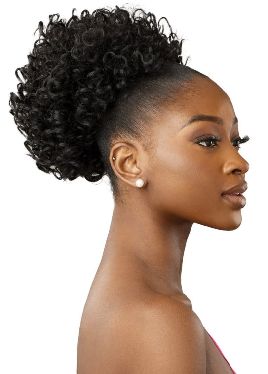 OUTRE PRETTY QUICK DRAWSTRING PONYTAIL CURLY PUFF