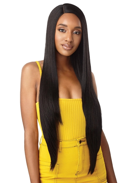 OUTRE THE DAILY WIG LACE PART WIG KYLA