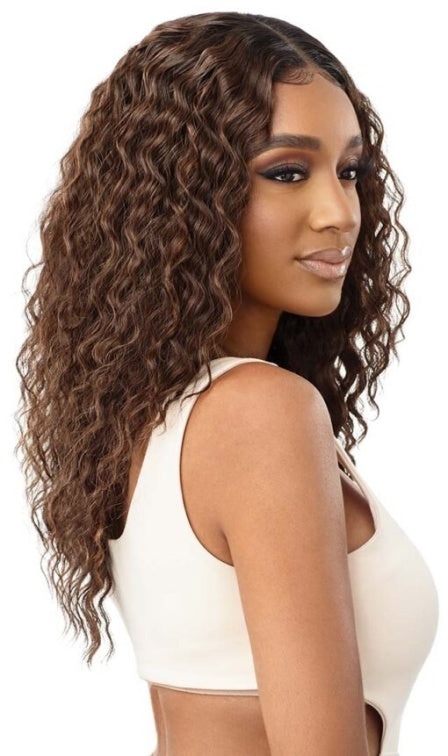 OUTRE MELTED HAIRLINE COLLECTION HD LACE FRONT WIG MIABELLA