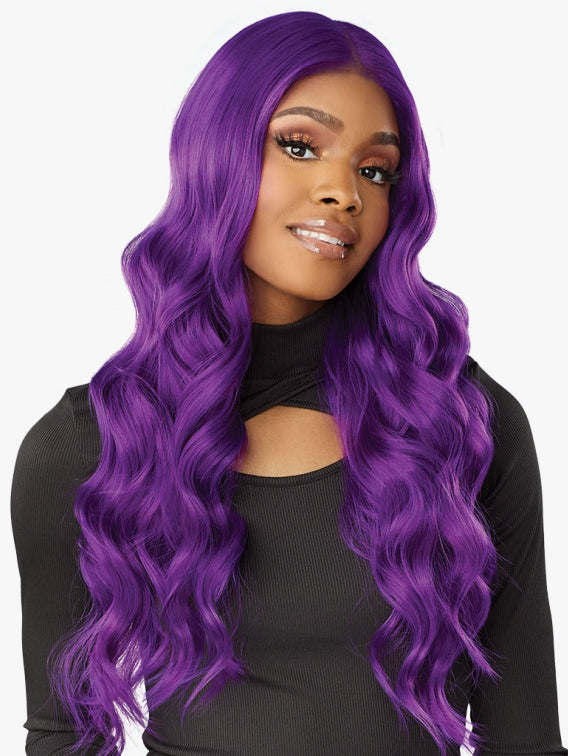 SENSATIONNEL SHEAR MUSE™ EMPRESS LACE FRONT WIG SHARITTA