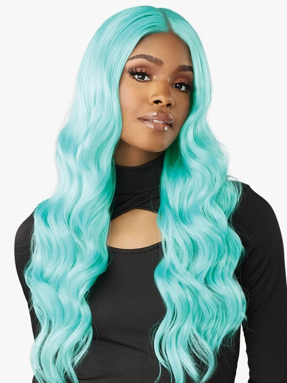 SENSATIONNEL SHEAR MUSE™ EMPRESS LACE FRONT WIG SHARITTA