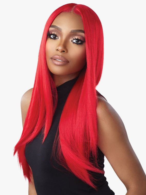 SENSATIONNEL SHEAR MUSE™ EMPRESS LACE FRONT WIG TAKEISHA